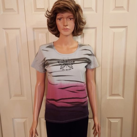 SOHO Collection Camp David Tie Dye with Butterfly Sequins Tee Size S NWOT - Picture 1 of 8